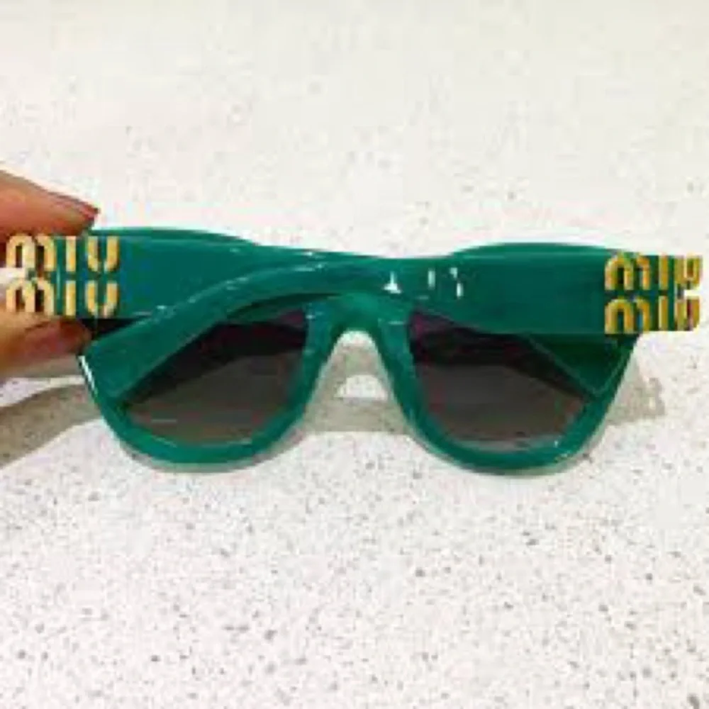 RARE Brand New 2025 Miu-Miu Women Sunglasses MU 01YS 15H-09S Authentic Italy
